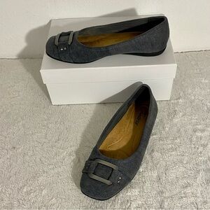 Trotters Sizzle Signature Gray Flats Women’s Size 7W (wide)
